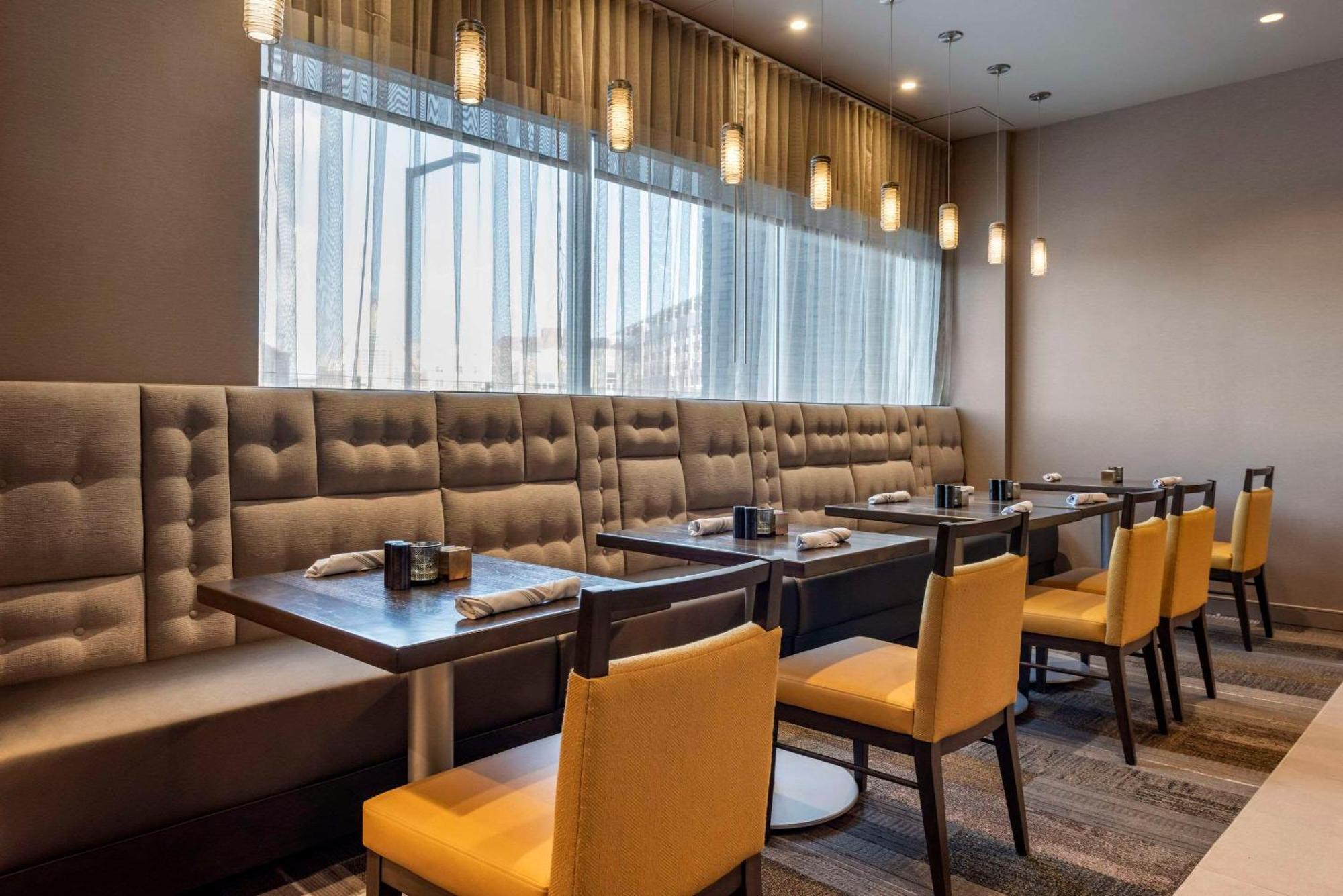 Cambria Hotel Minneapolis Downtown Kültér fotó